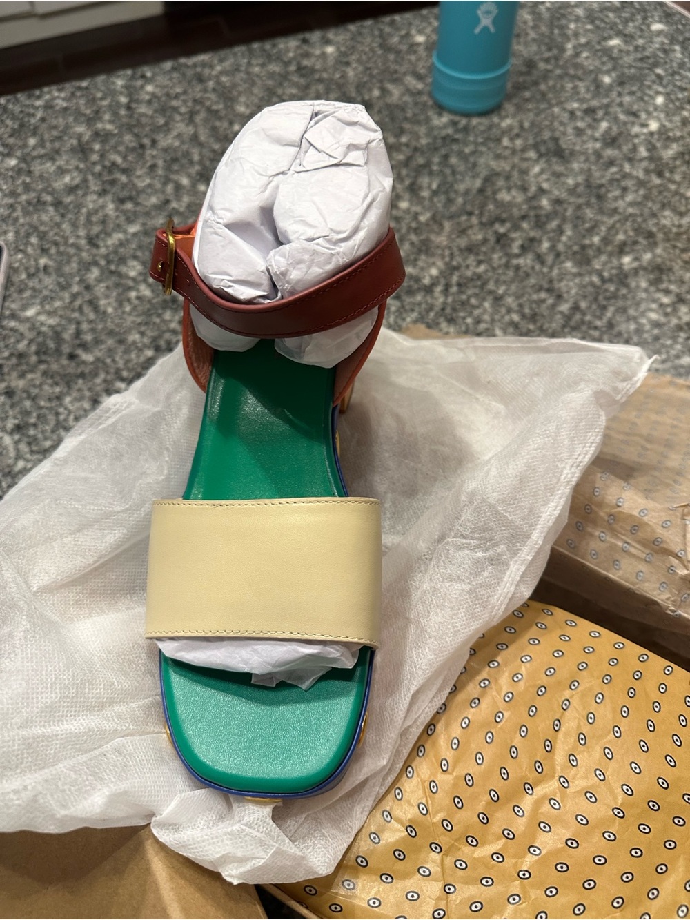 Charlotte Stone clogs, US 9 - Picture 8 of 10